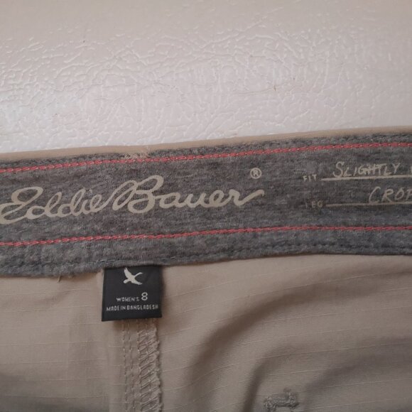 Eddie Bauer Ladies Size 8 Beige Slightly Curvy Crop Pants - Picture 3 of 5